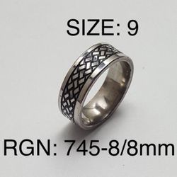 Stainless Steel Ring Band For Men & Women: Size-9/RGN-745-8