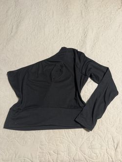 One Sleeve Top 