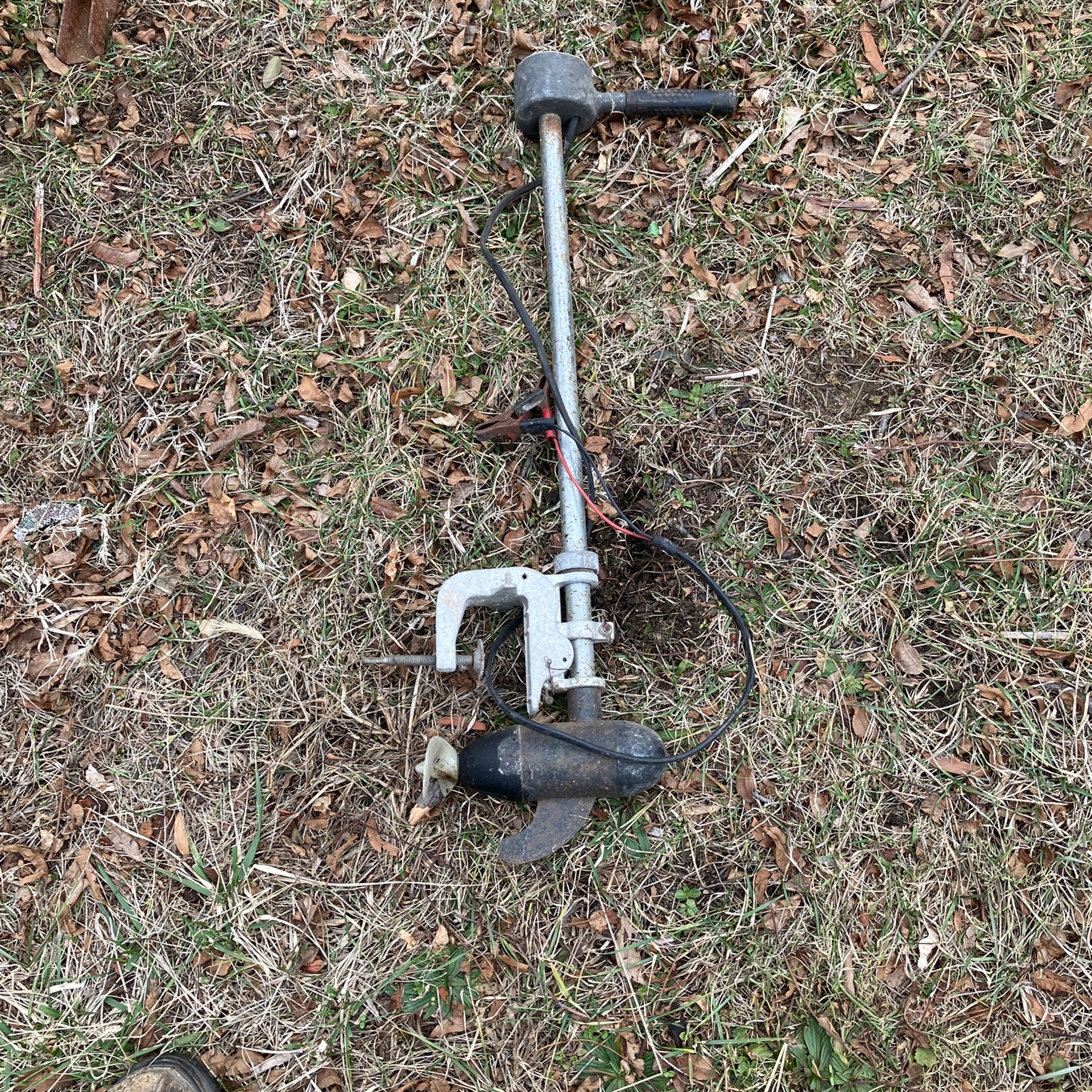 Electric trolling boat motor vintage needs TLC