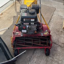 Mclane Lawnmower 