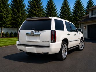 2013 Cadillac Escalade