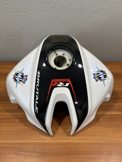MV Agusta Brutale 800RR 800 RR gas fuel petrol tank