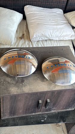 1940 chevy hubcaps