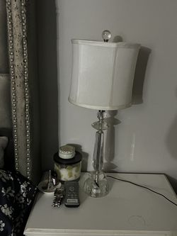 2 Lamps