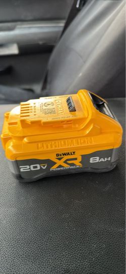 DeWalt 20V Max XR 8Ah Lithium-Ion Battery