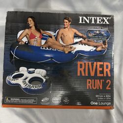 Intex River Run II 2-Person Water Tube Float w/ Cooler and Connectors | 58837EP