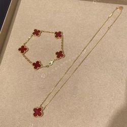 Van Cleef Red Agent Yellow Gold Bracelet Necklace