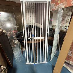 Extra tall baby gate with extenders fit a doorway