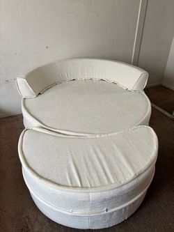 Round Oversized Chair with Ottoman (lounge chair)