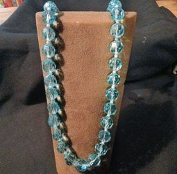 Blue fauceted glass  beaded necklace