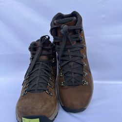 #8 Danner Men's Mountain 600 Rich Brown 4.5" Hiking Boot 62250 Size 8 