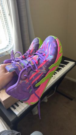 Puma basketball shoes