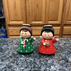 Vintage Hallmark Angel Pair of Salt and Pepper Shakers.  Christmas Theme.  Preowned never used.  Size appropriately 3 inches tall.  