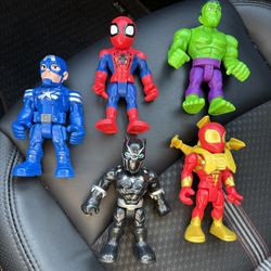 Playskool Marvel Action Figures 2018. Lot Of (5)