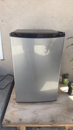 Whirlpool semi used mini refrigerator