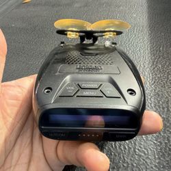 Uniden DFR7 Radar Detector w/ GPS + Car Charger