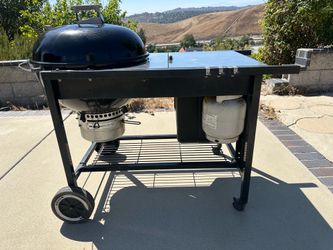 Weber Performer SS Stainless Steel  Charcoal Grill 22 inch BBQ Kettle Table 22  Asador De Carbon