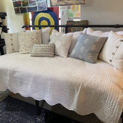 Complete Daybed Set