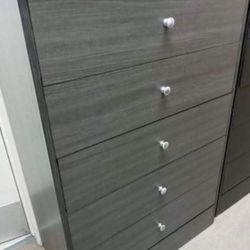 Five Drawers Dresser 