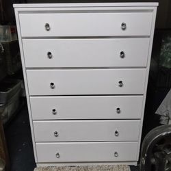 Vintage Tallboy In Bright White  With Diamond Cut Crystal Knobs