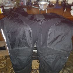 Tourmaxter XXL Padded Rideing Pants With Knee Gaurds Awesome 