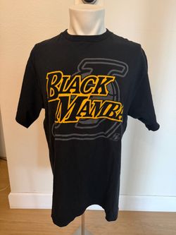 Kobe Bryant “Black Mamba” Los Angeles Lakers T-Shirt – Size Large