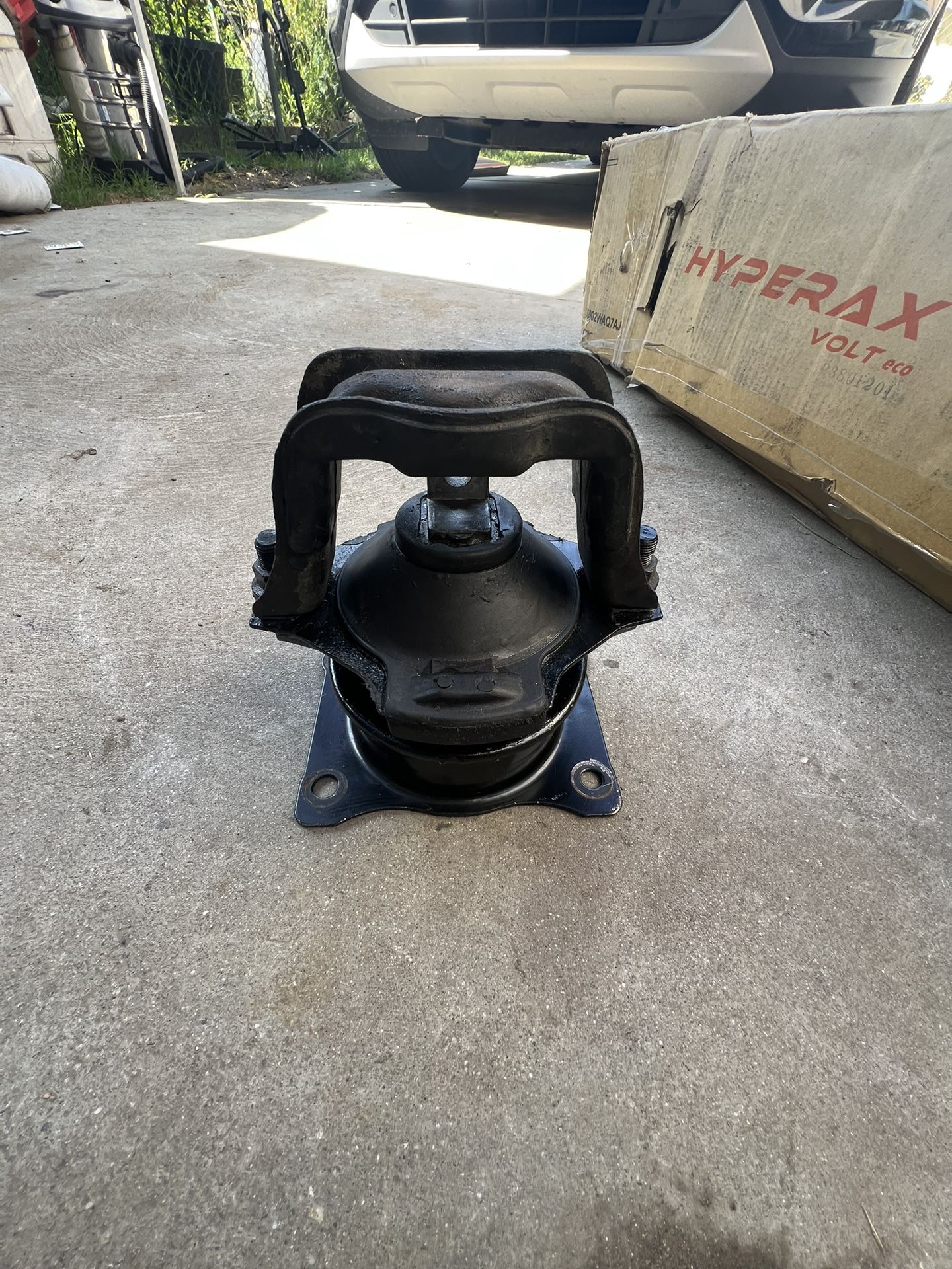 Acura TL 2004 - 2008 Front Engine Motor Mount