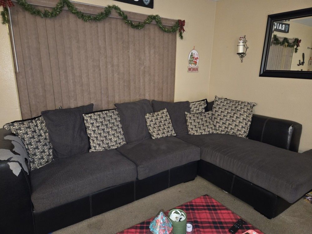 Sectional Couch