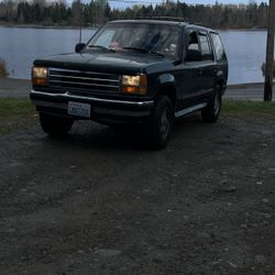 1994 Ford Explorer
