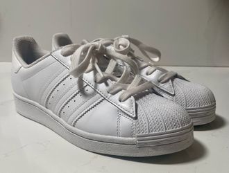 Adidas Superstar Triple White Women’s Size 6