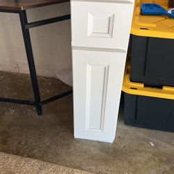 Kitchen Cabinet 