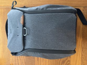 Peak Design Everyday Backpack (20L charcoal)