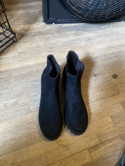 Women’s Boots BRAND NEW