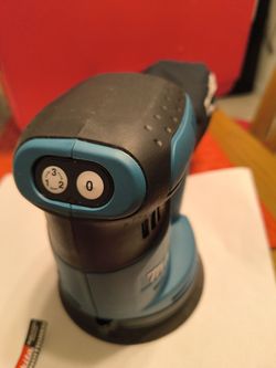 Makita cordless sander