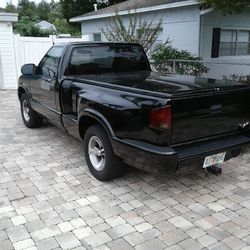 Topper for stepside S10 96'
