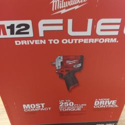 Milwaukee Fuel 1/2 In Impact