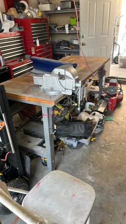 Heavy duty work bench