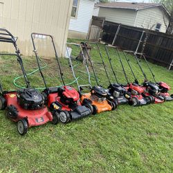 Máquinas listas para  cortar la yarda