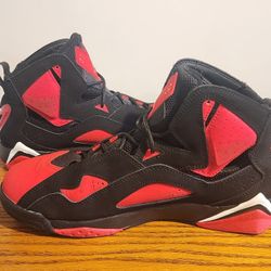Jordan True Flight Mid Top Black/University Red - Great Condition, No Box