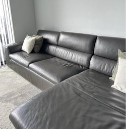 Sofa L Real Leather . Precio Incluye Delivery