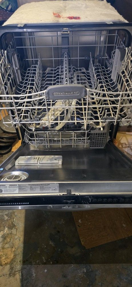 KitchenAid Superba 24in Top Control Dishwasher