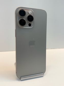 Apple iPhone 15 PRO MAX 256gb. ( Unlocked Phone )