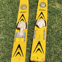 Busters Cypress Springs Old Youth Skis