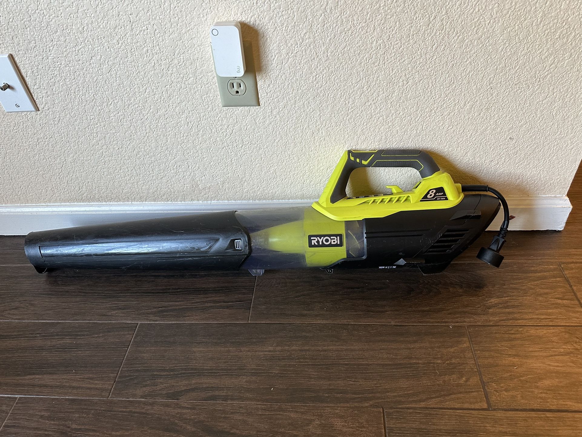 Leaf Blower