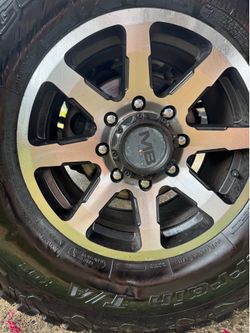 8x6.5 wheels 17 and 35” tires
