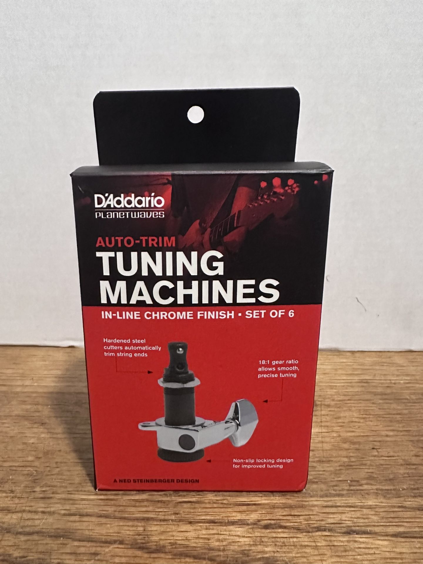 D’Addario auto-trim tuning machines