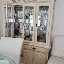 2 Couch Set. Great  Condition 