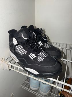 Jordan 4s