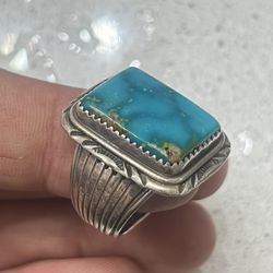 Beautiful Sterling Turquoise Ring