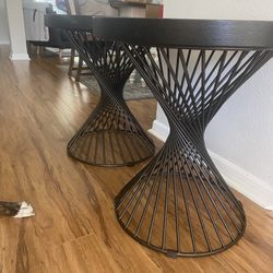 Coffee Table And Two Side Tables 